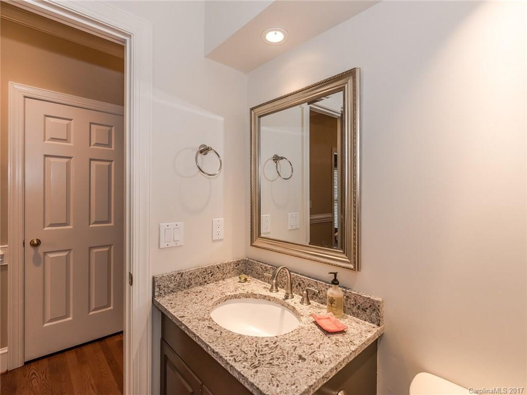 13414 Scanlan Way Davidson, NC 28036 - Photo 14 of 24 Gallery Image 14