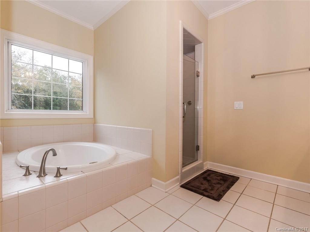 13414 Scanlan Way Davidson, NC 28036 - Photo 17 of 24 Gallery Image 17