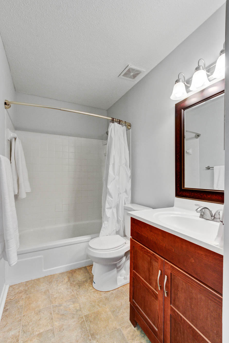 2362 Parsonage Road, Unit 11D Charleston, SC 29414 - Photo 13 of 19 CalSiglerPhotography-2362Parsonage (14)