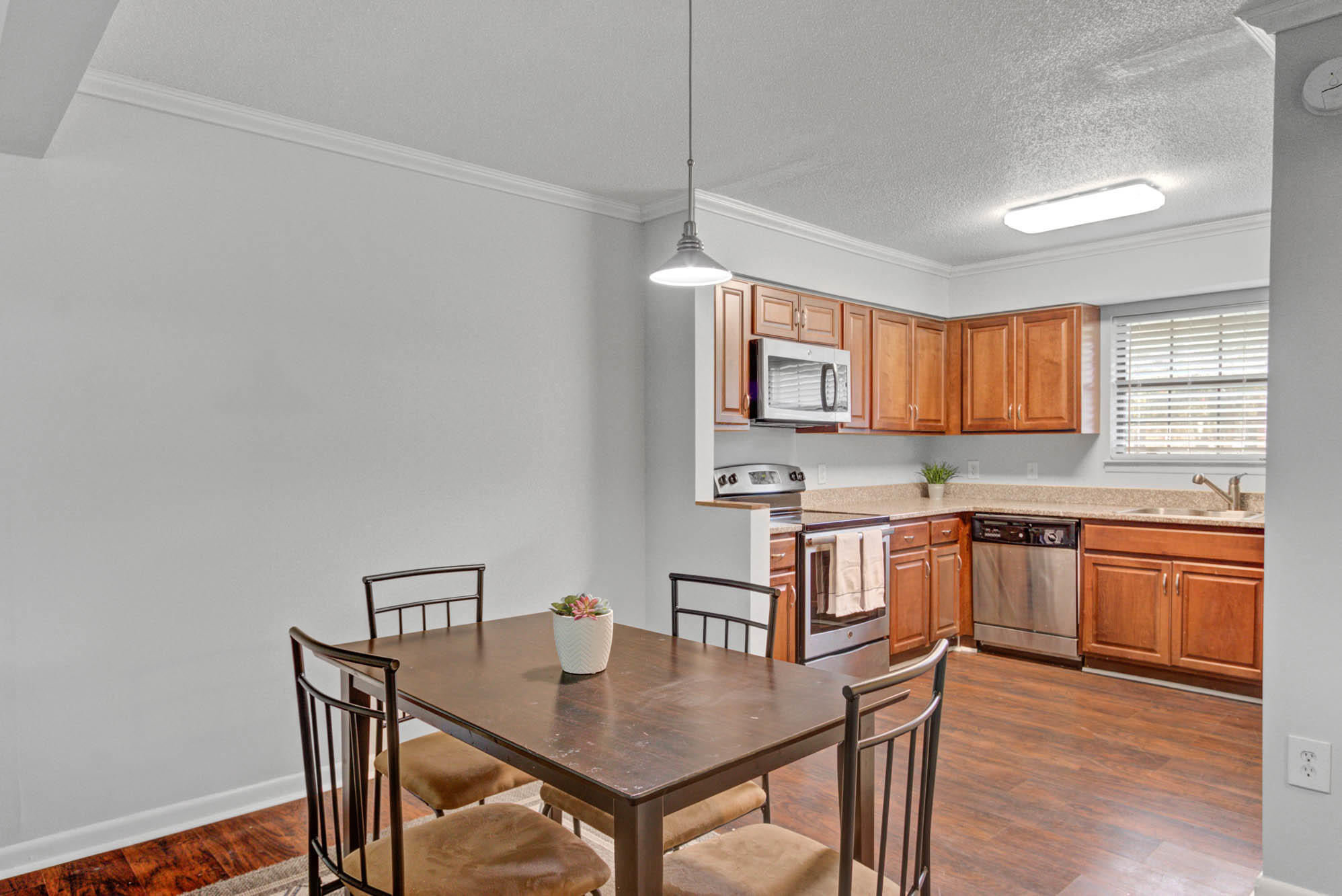 2362 Parsonage Road, Unit 11D Charleston, SC 29414 - Photo 8 of 19 CalSiglerPhotography-2362Parsonage (9)