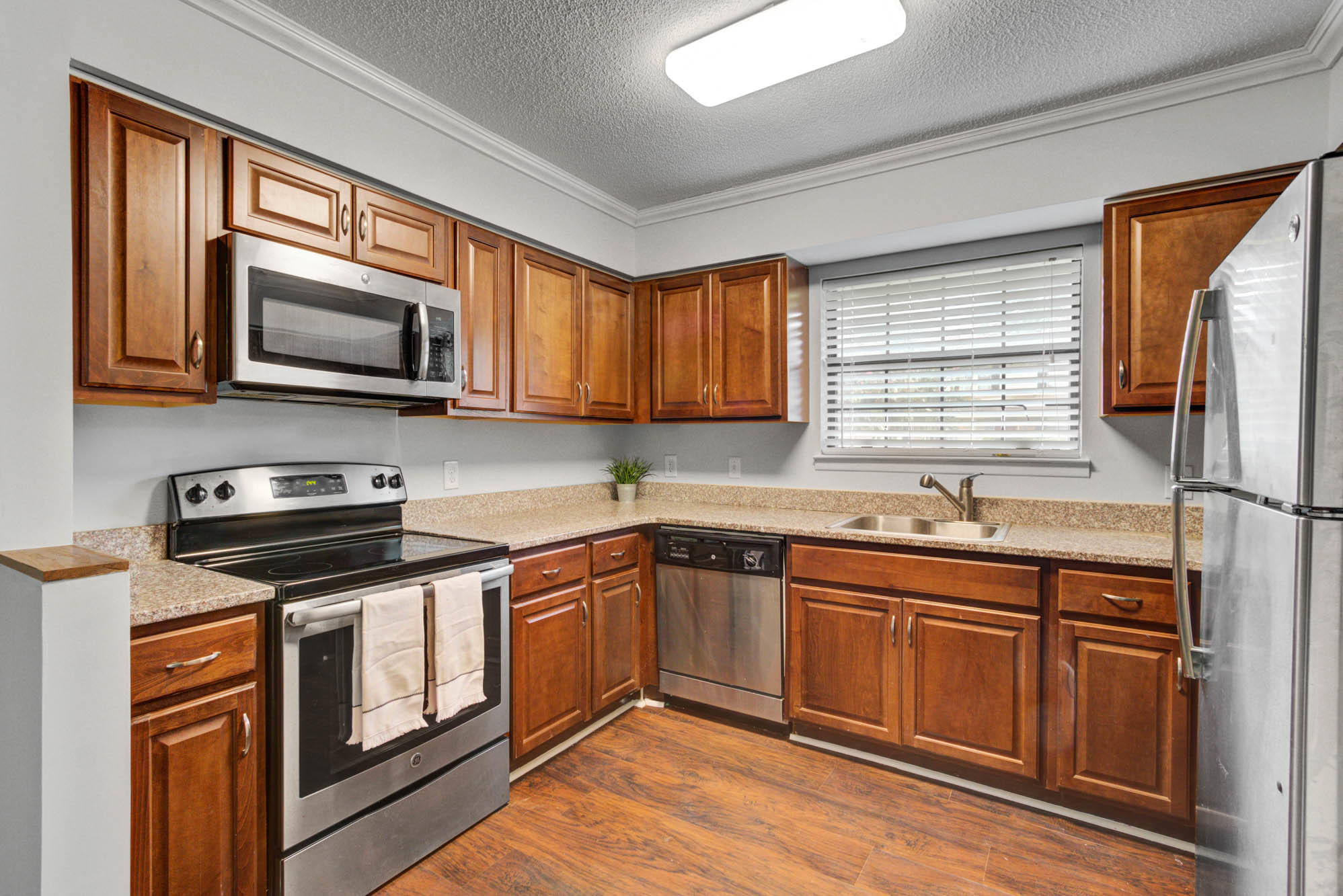 2362 Parsonage Road, Unit 11D Charleston, SC 29414 - Photo 9 of 19 CalSiglerPhotography-2362Parsonage (10)