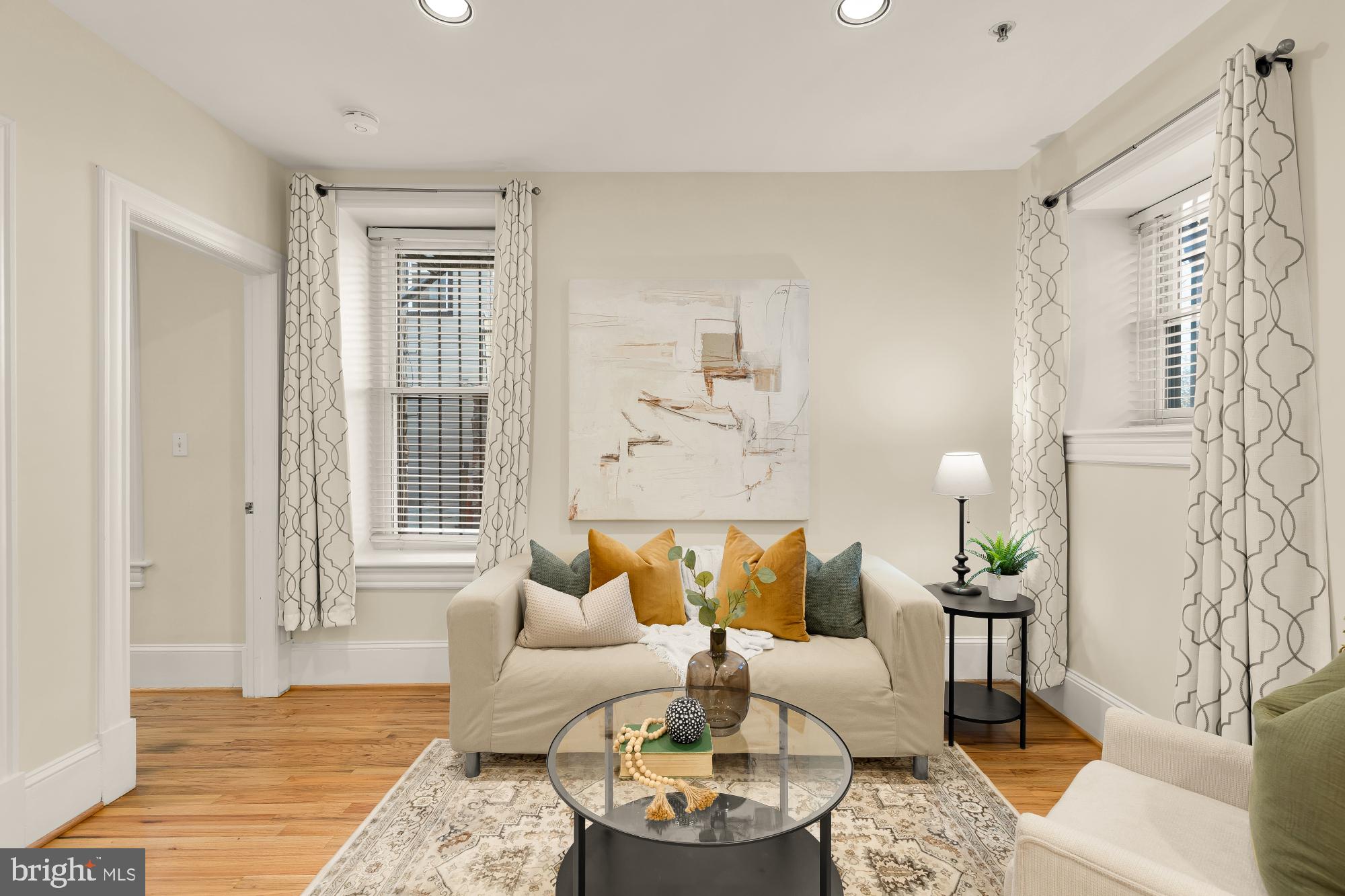 1807 California Street Northwest, Unit T1 Washington, DC 20009 - Photo 6 of 20
