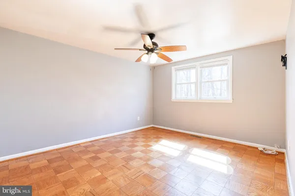 $295,000 | 933 Circle Drive, Halethorpe, MD 21227