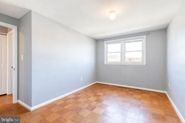 $295,000 | 933 Circle Drive, Halethorpe, MD 21227