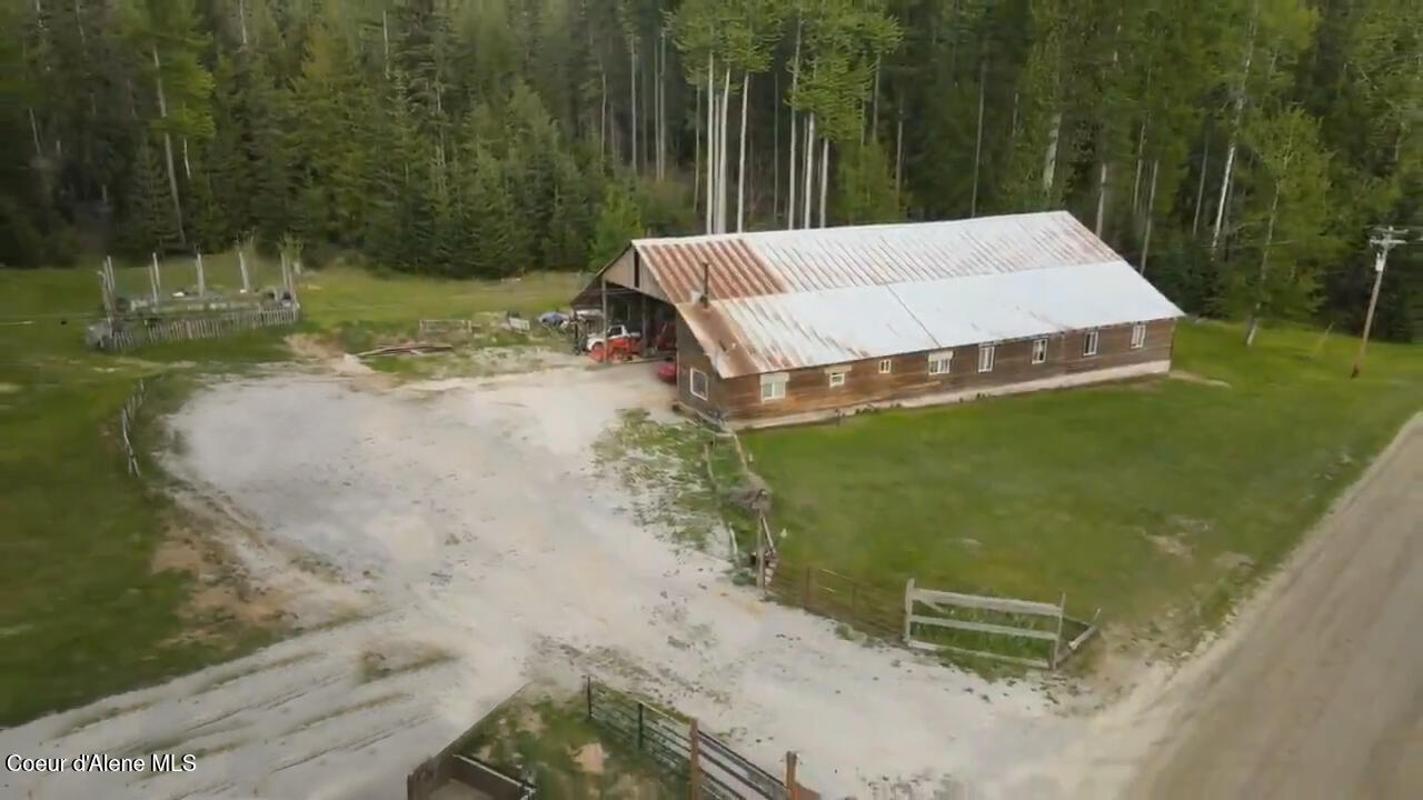 855 Meadowood Road Sandpoint, ID 83864 - Photo 13 of 39 entrance