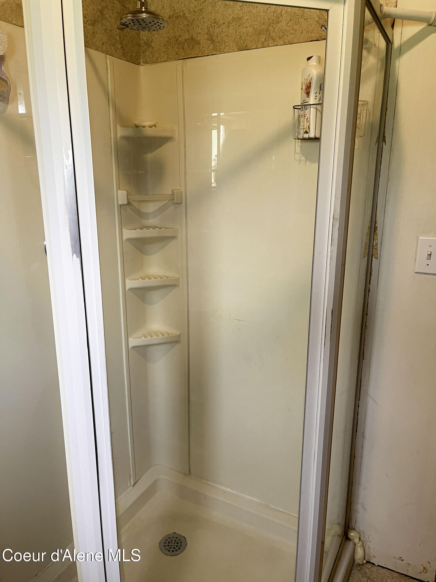 855 Meadowood Road Sandpoint, ID 83864 - Photo 10 of 39 bshower