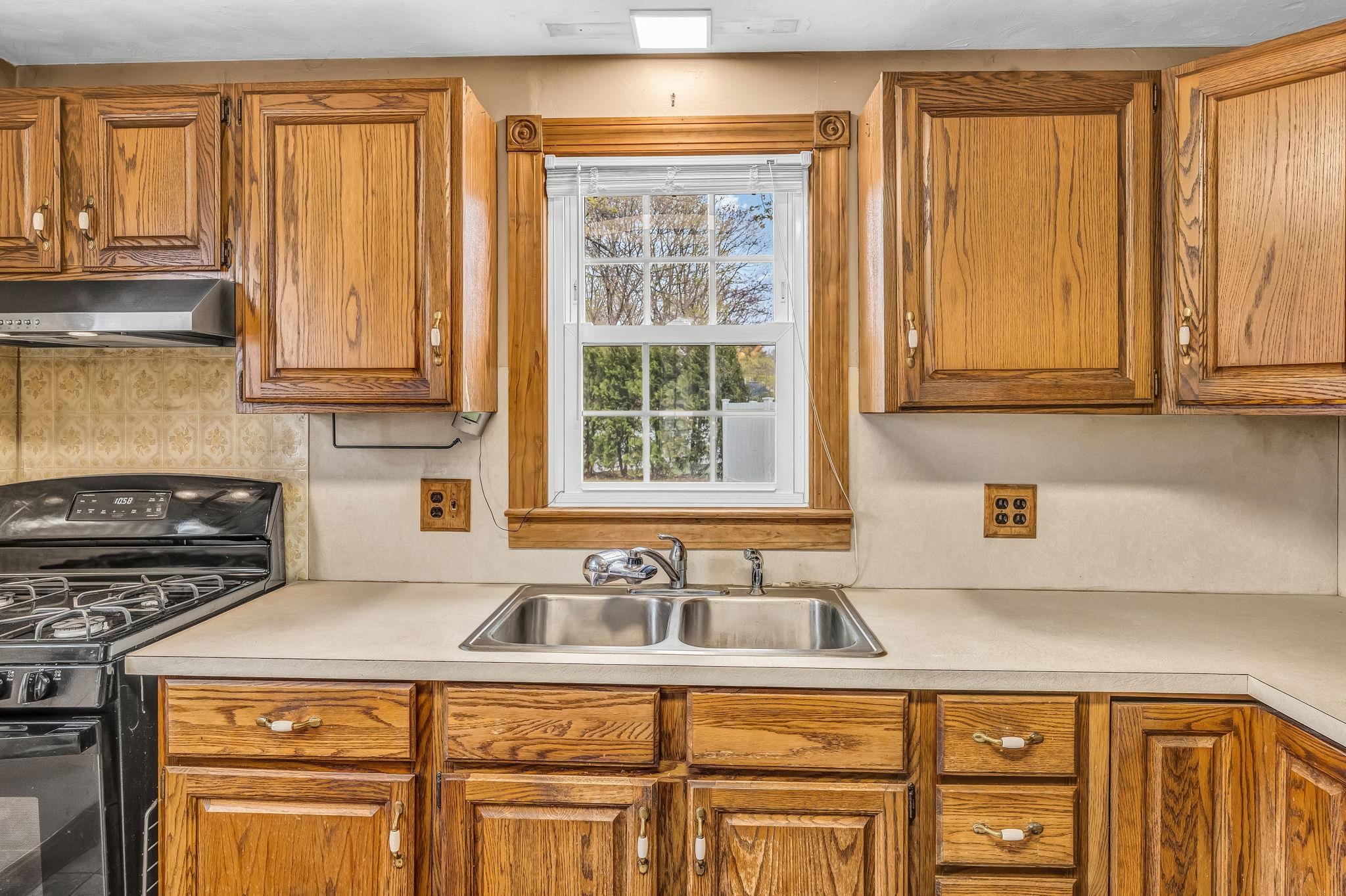 16 Naves Road Hampton, NH 03842 - Photo 21 of 60