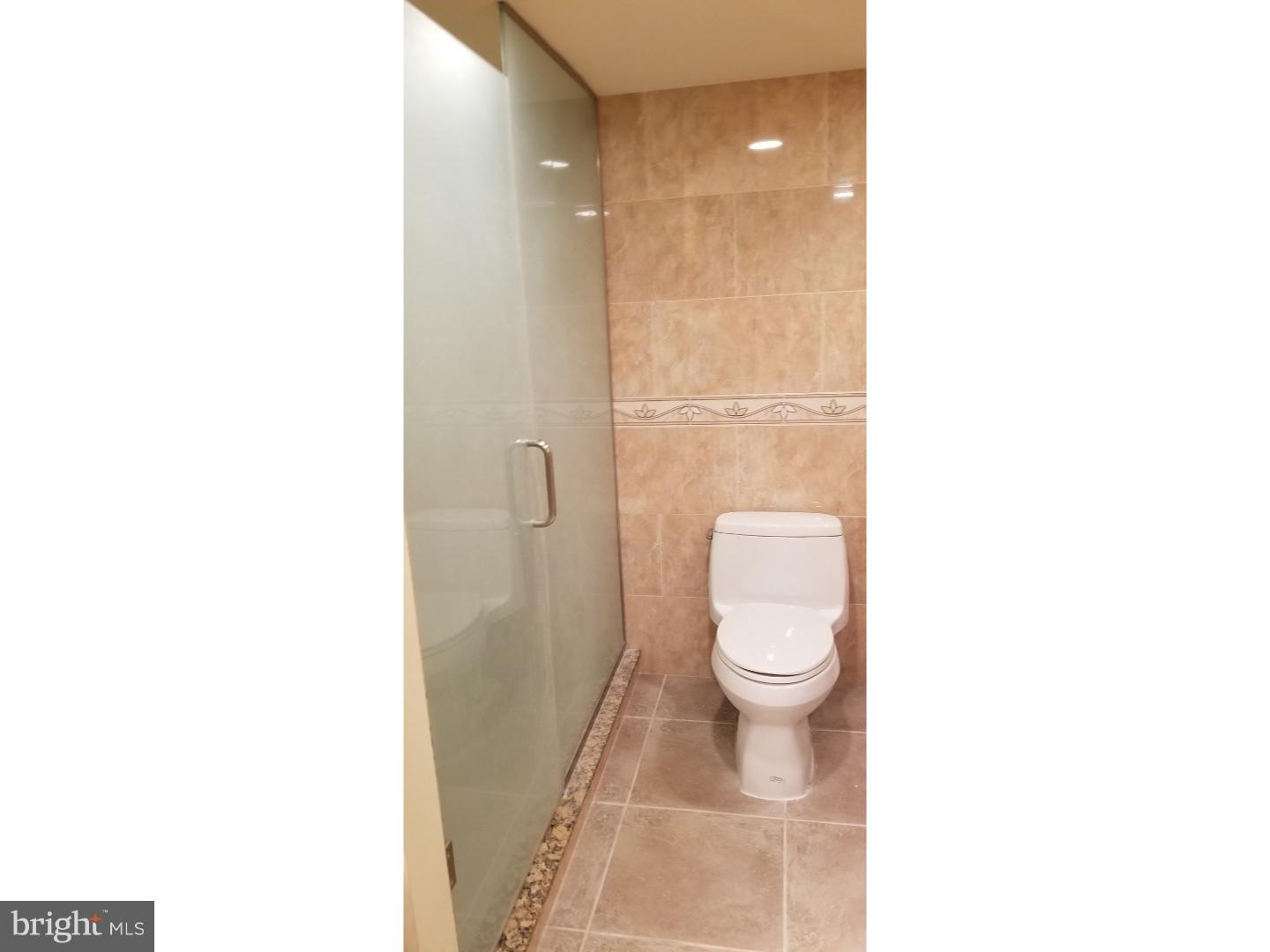 3900 West Ford Road, Unit 17H Philadelphia, PA 19131 - Photo 11 of 17