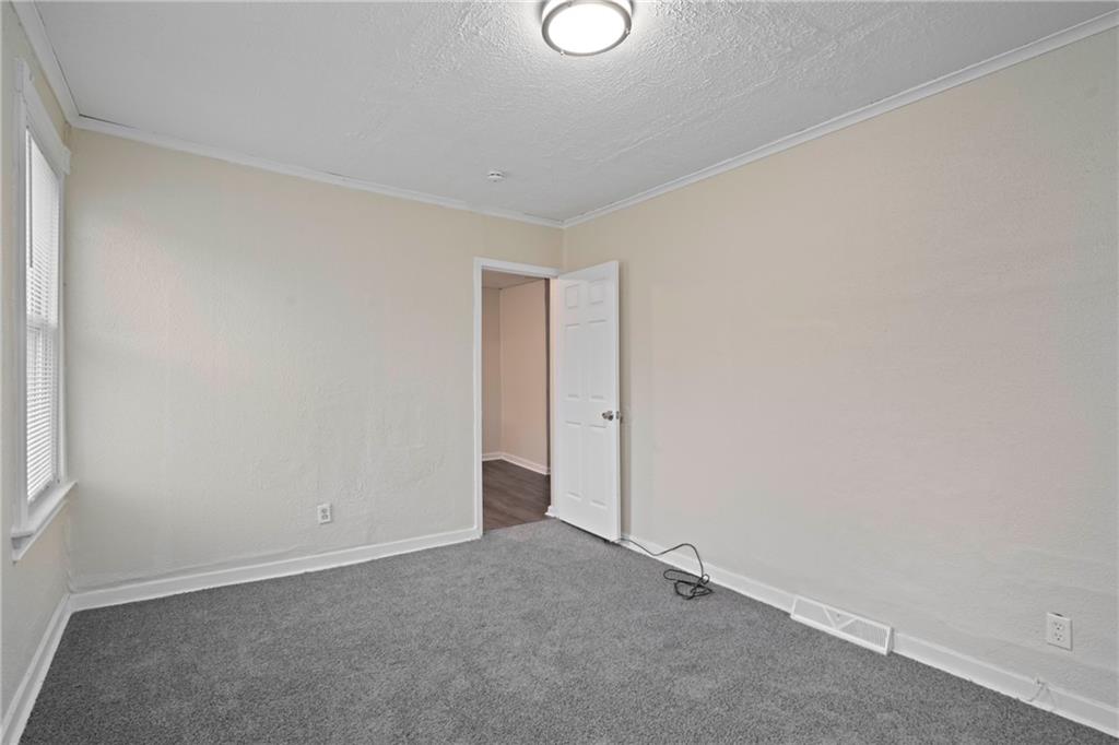 1126 Church Avenue McKees Rocks, PA 15136 - Photo 14 of 21