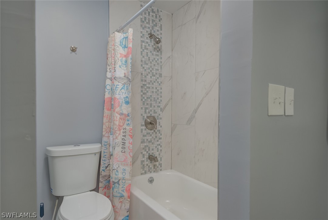 8325 Cardinal Road Fort Myers, FL 33967 - Photo 18 of 32 Gallery Image 18