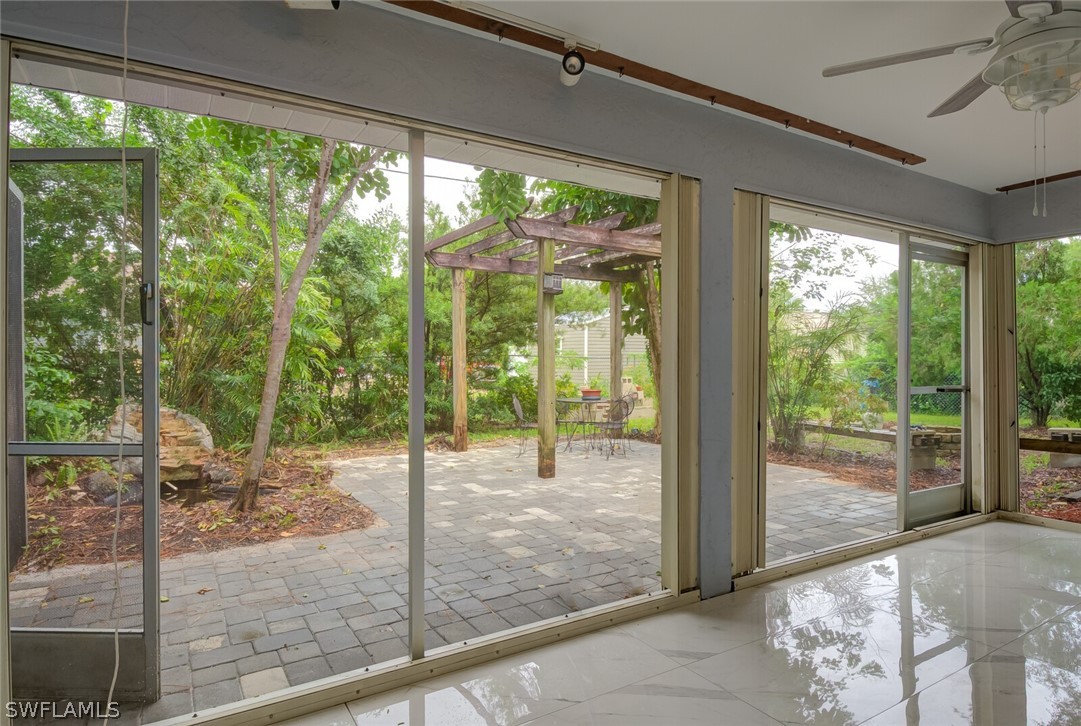 8325 Cardinal Road Fort Myers, FL 33967 - Photo 26 of 32 Gallery Image 26