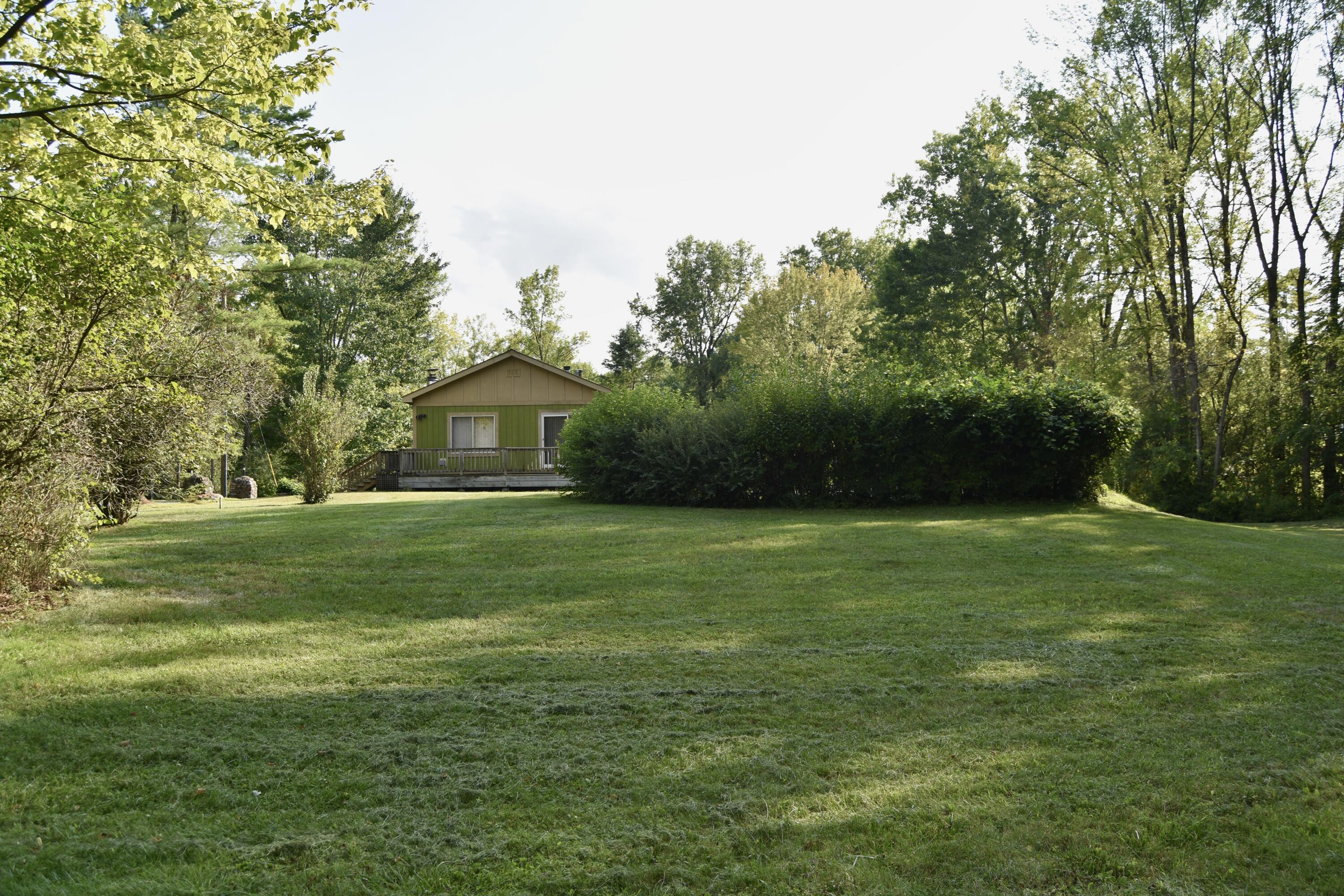 697 Point Road Willsboro, NY 12996 - Photo 7 of 24 1f-bat