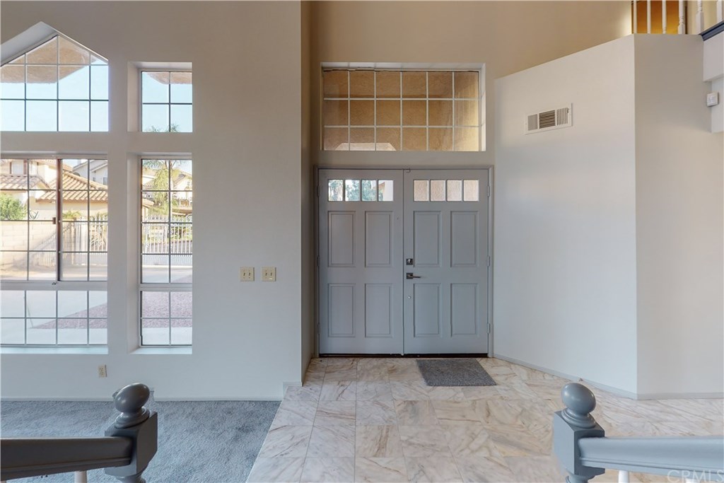 7283 Wood Road Riverside, CA 92506 - Photo 4 of 39