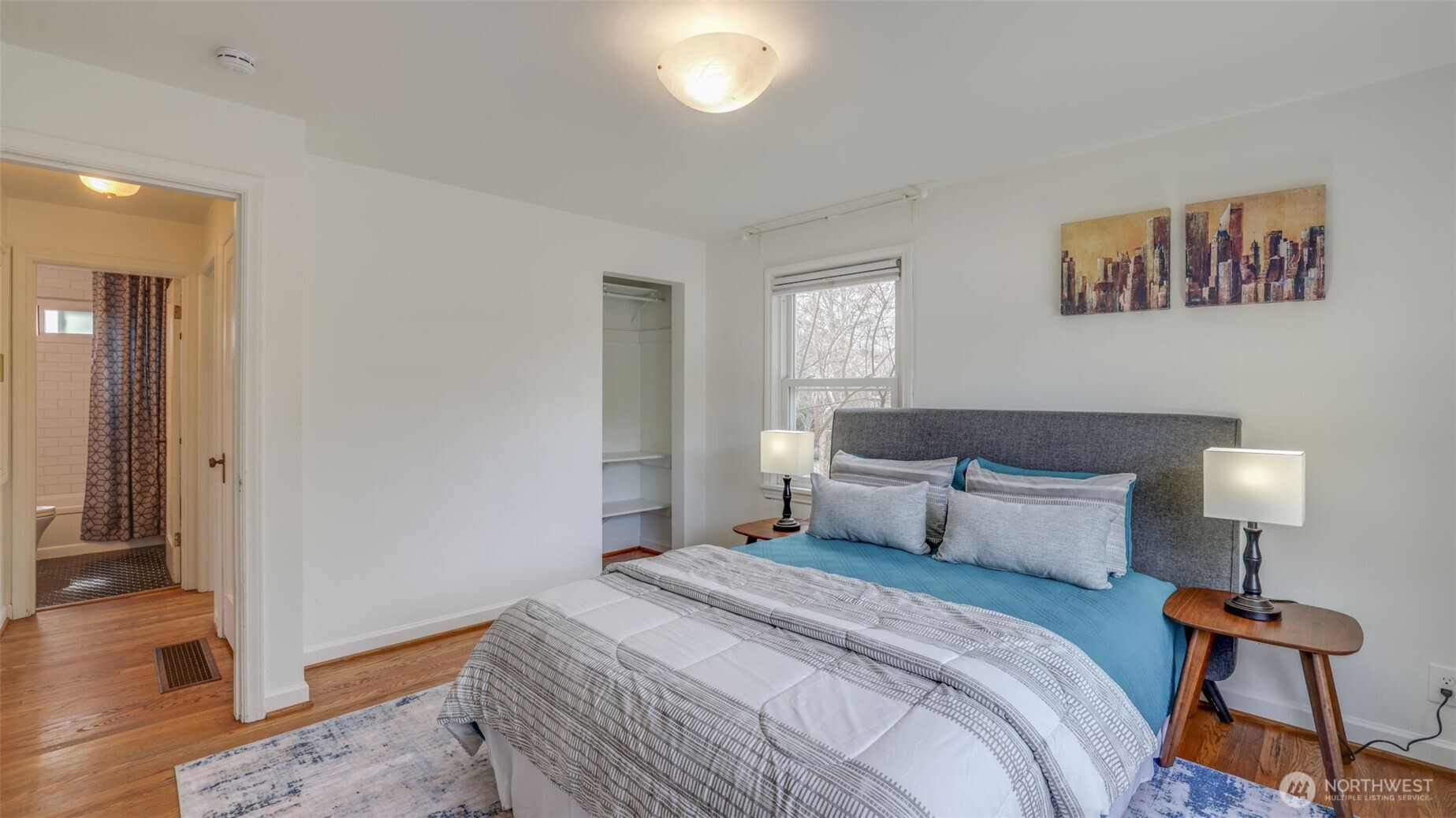 3221 Southwest Kenyon Street Seattle, WA 98126 - Photo 14 of 27 Gallery Image 14
