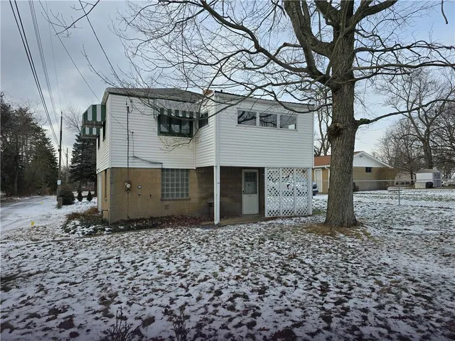 $89,500 | 3561 Brodhead Road, Monaca, PA 15061