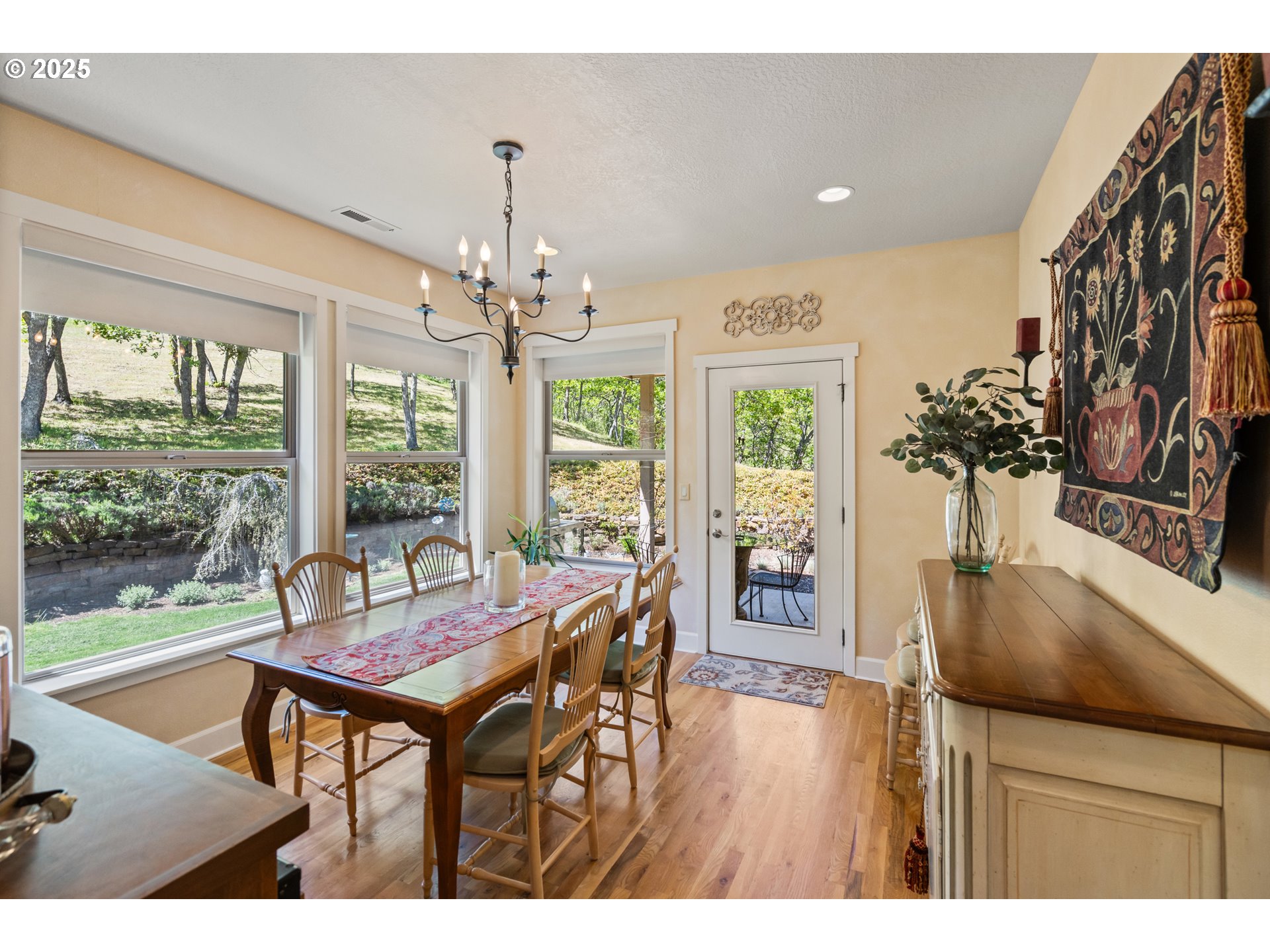 2809 Dead Indian Memorial Road Ashland, OR 97520 - Photo 13 of 45 a living room with furniture and a large window