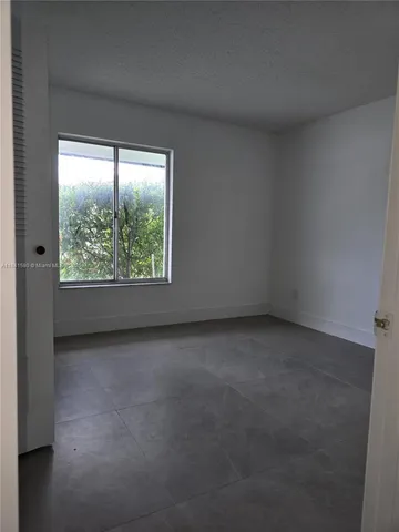 an empty room with a empty space