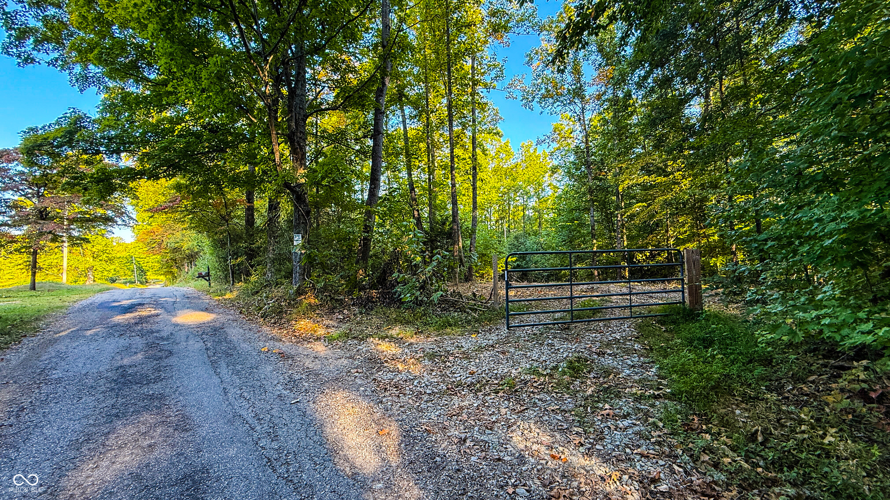 5267 Prince Road Heltonville, IN 47436 - Photo 4 of 31