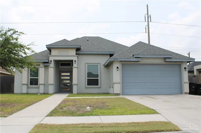 $1,950 | 1205 South Rockport Street, Mission, TX 78573