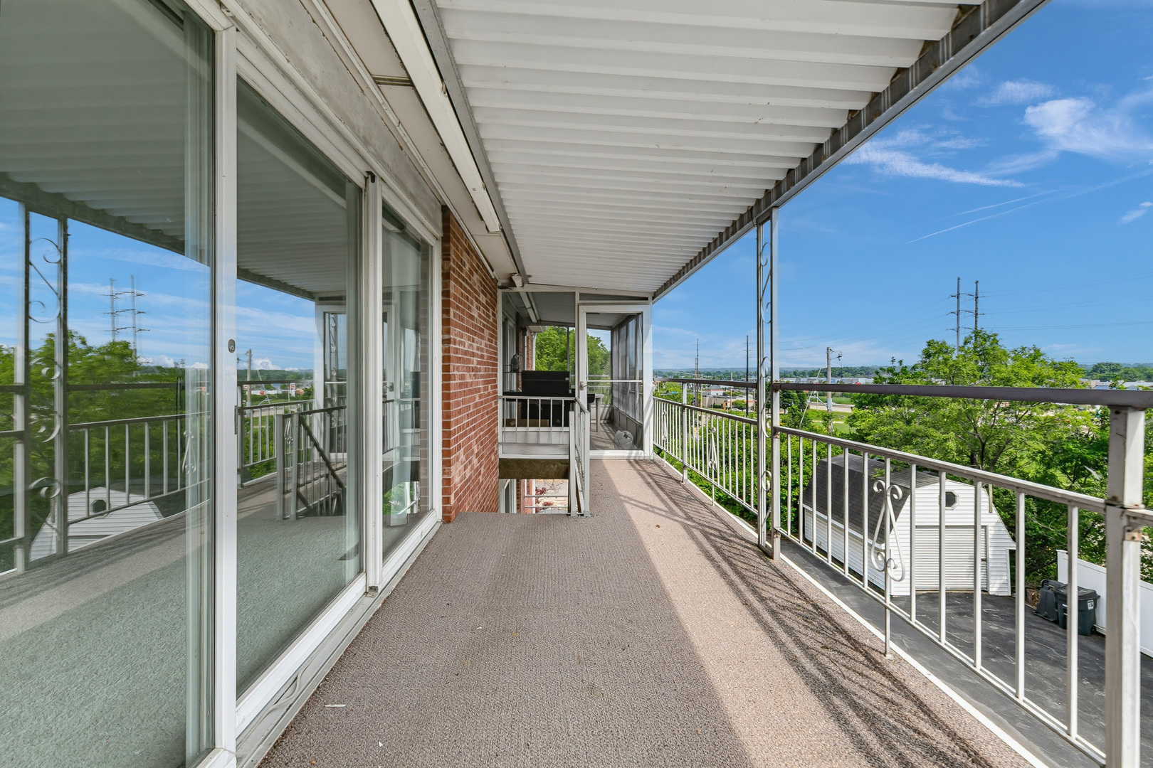 3721 35th Street, Unit 4 Moline, IL 61265 - Photo 4 of 26