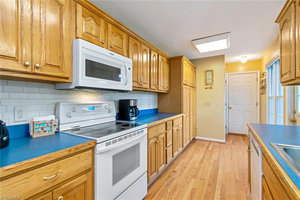 1778 Barker Road Roaring River, NC 28669 - Photo 11 of 50 Gallery Image 11