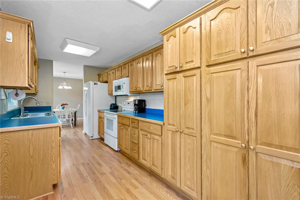 1778 Barker Road Roaring River, NC 28669 - Photo 13 of 50 Gallery Image 13