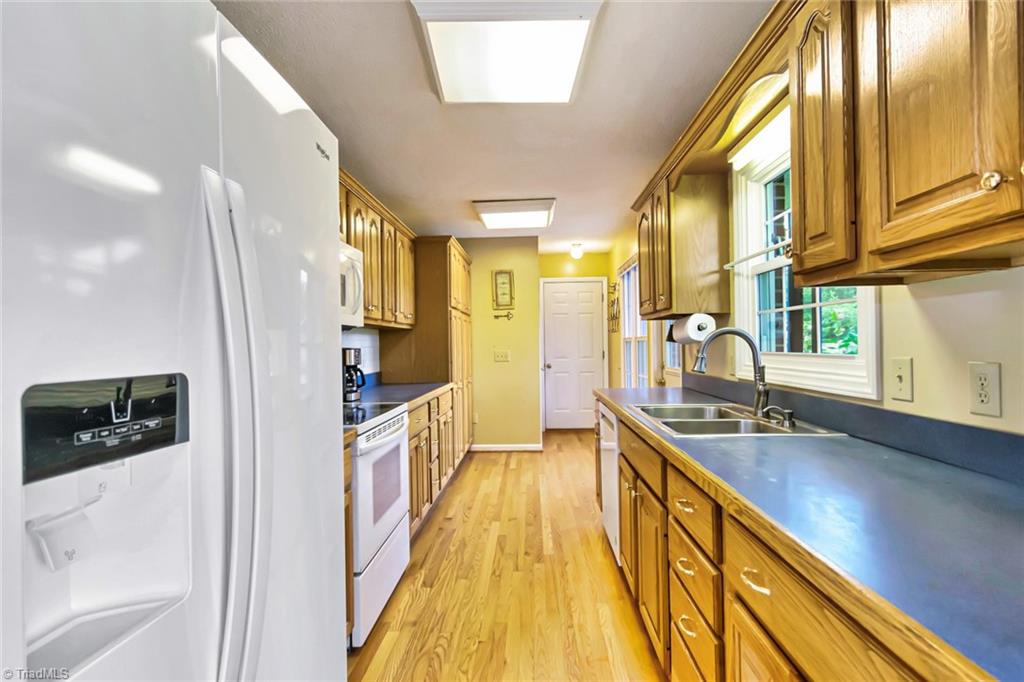 1778 Barker Road Roaring River, NC 28669 - Photo 10 of 50 Gallery Image 10