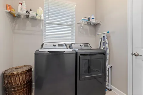 a view of workspace with windows