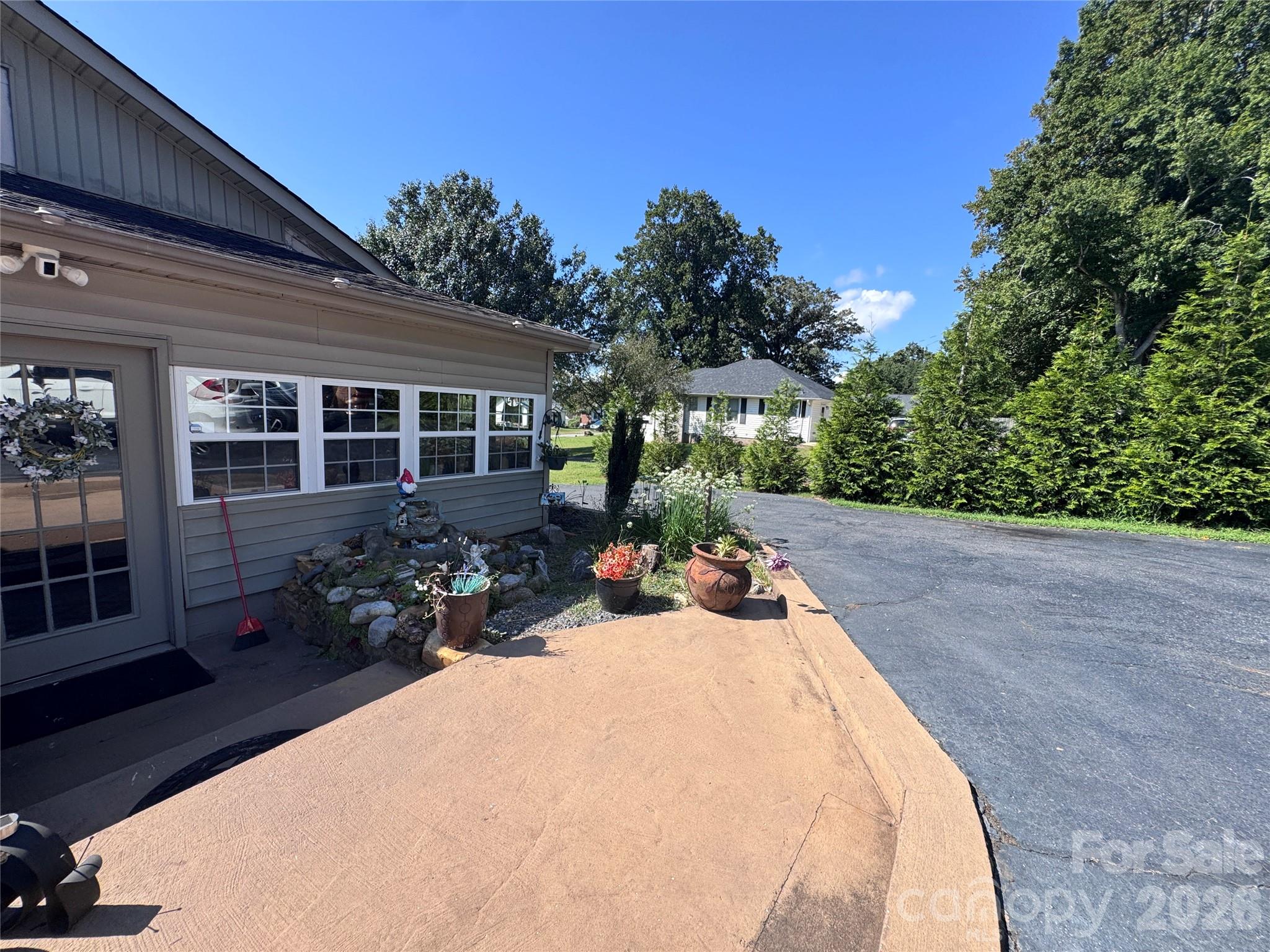 106 Myrtle Street Morganton, NC 28655 - Photo 30 of 45 Gallery Image 30