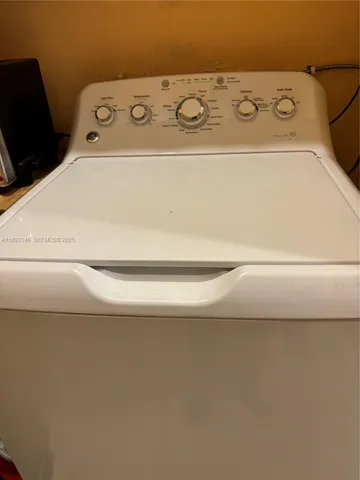 a close up view of washer and dryer