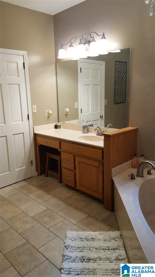 139 Dee Hendrix Road Bessemer, AL 35023 - Photo 9 of 36 Gallery Image 9