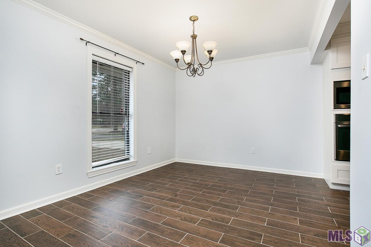 7426 Baringer Road Baton Rouge, LA 70817 - Photo 6 of 32 Dining
