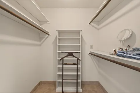 $485,000 | 6 Charleston Street South, Sugar Land, TX 77478