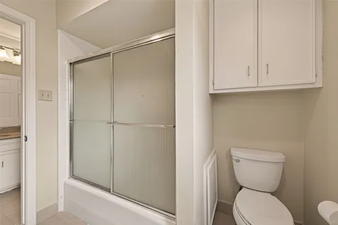 $485,000 | 6 Charleston Street South, Sugar Land, TX 77478