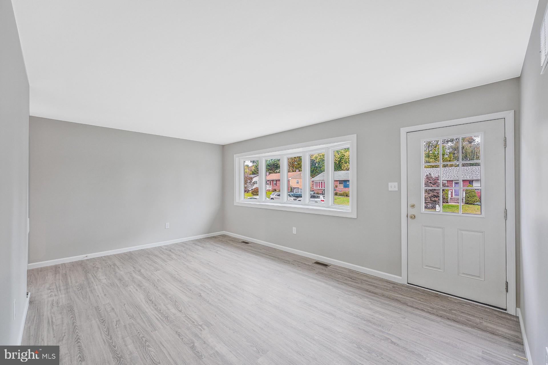 237 Candytuft Road Reisterstown, MD 21136 - Photo 12 of 34 an empty room with windows