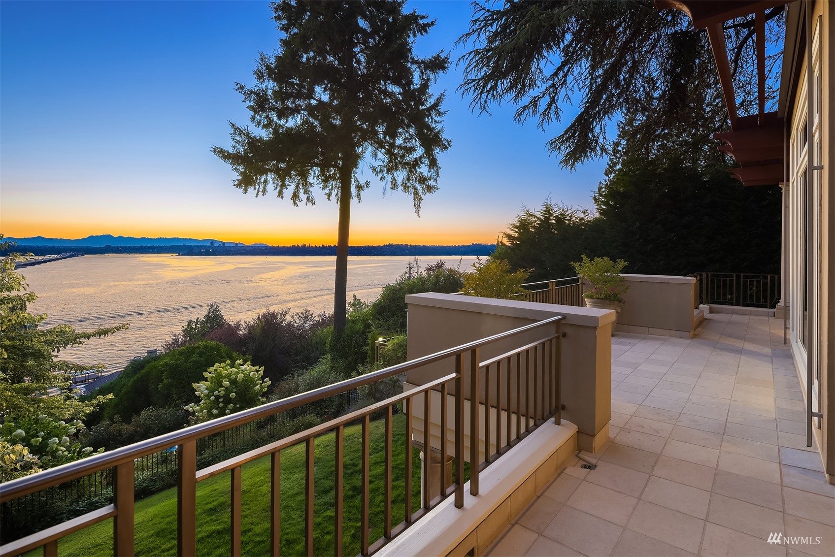 3235 Evergreen Point Road Medina, WA 98039 - Photo 13 of 39 a view of a balcony with mountain view