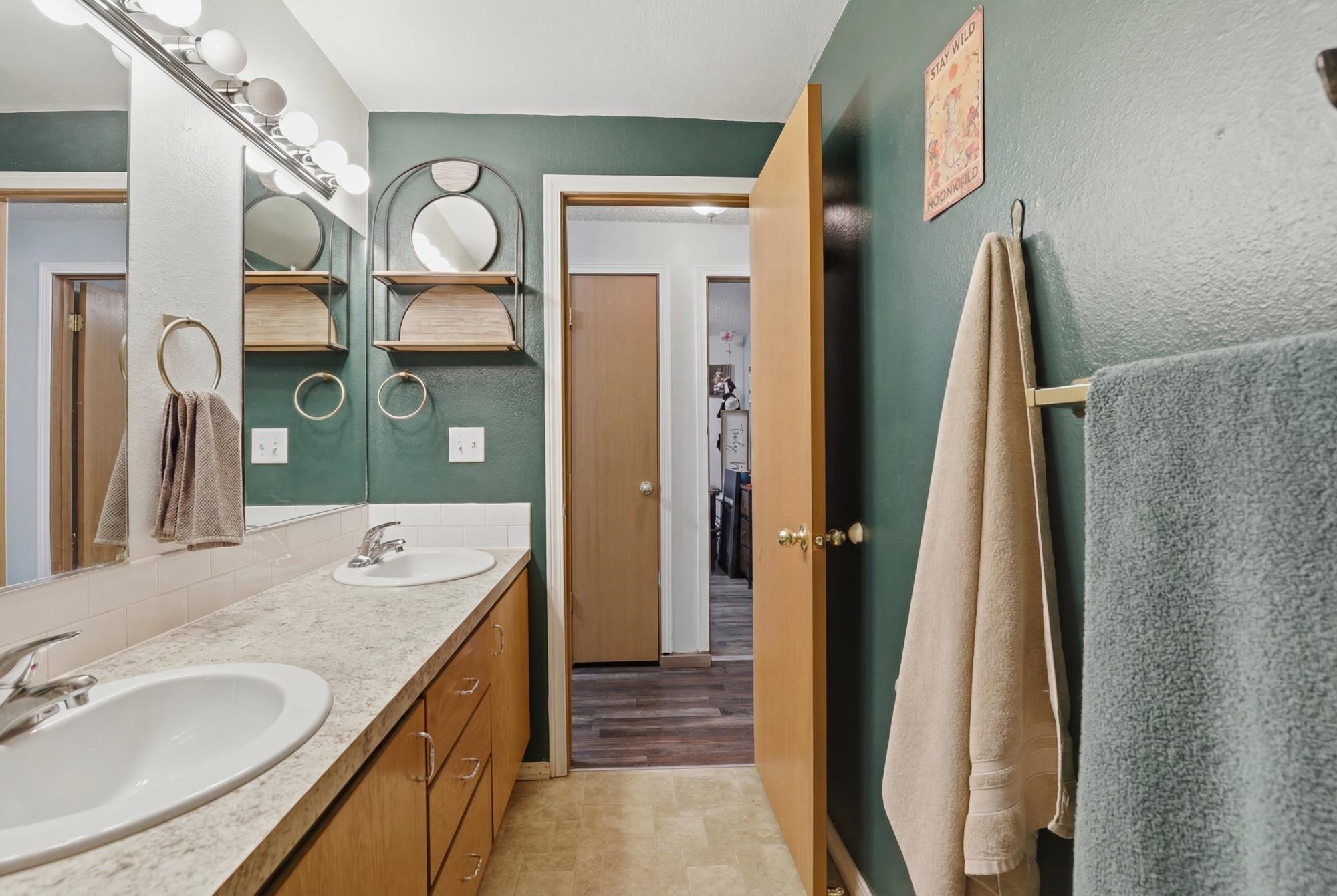 718 East Dalke Avenue Spokane, WA 99208 - Photo 18 of 39