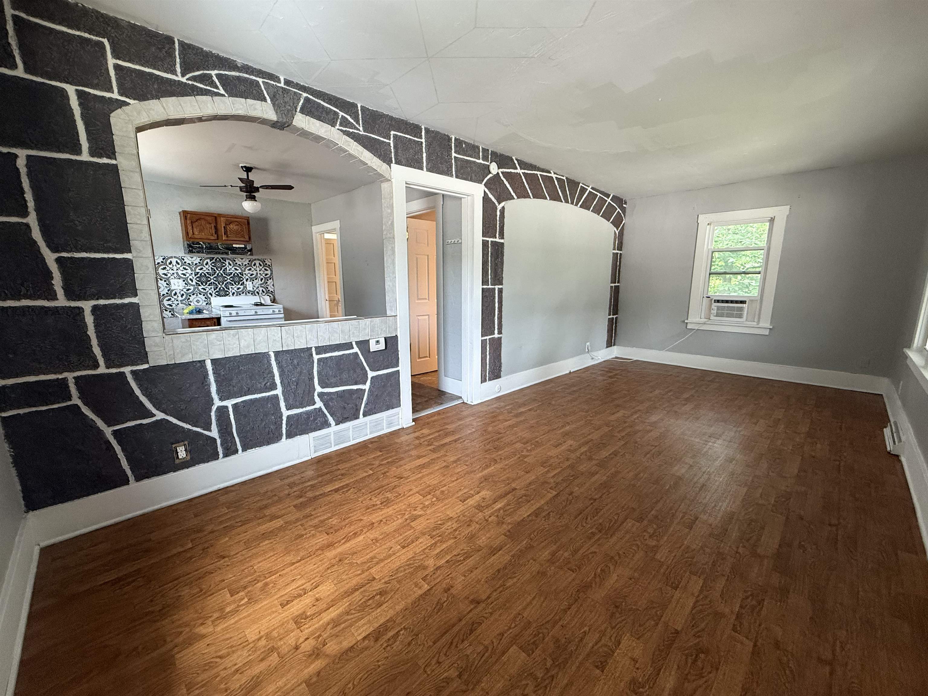 1521 Harlem Road Loves Park, IL 61111 - Photo 5 of 26 Gallery Image 5
