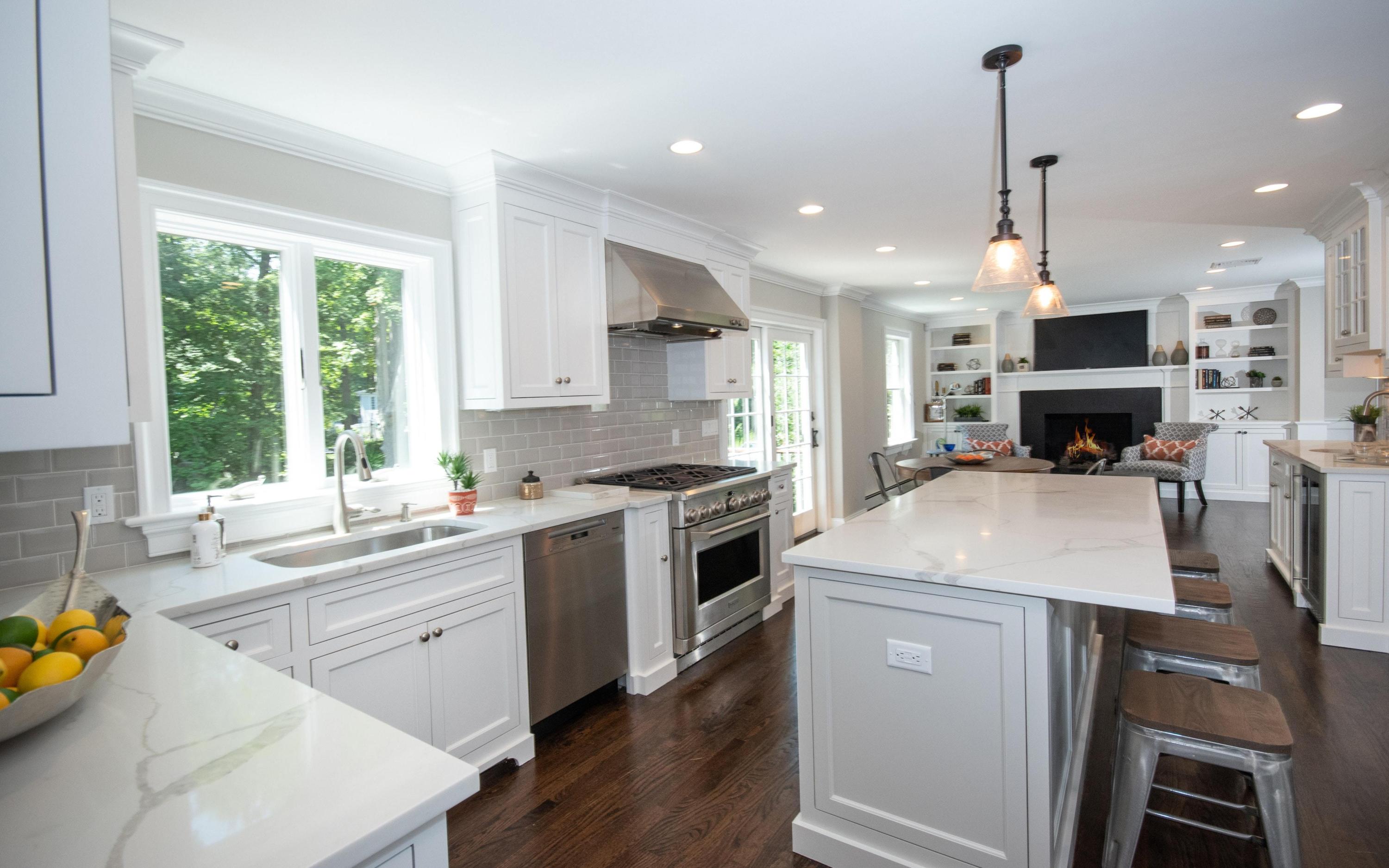 29 Brookside Road Darien, CT 06820 - Photo 5 of 26 a kitchen with a sink stove and microwave