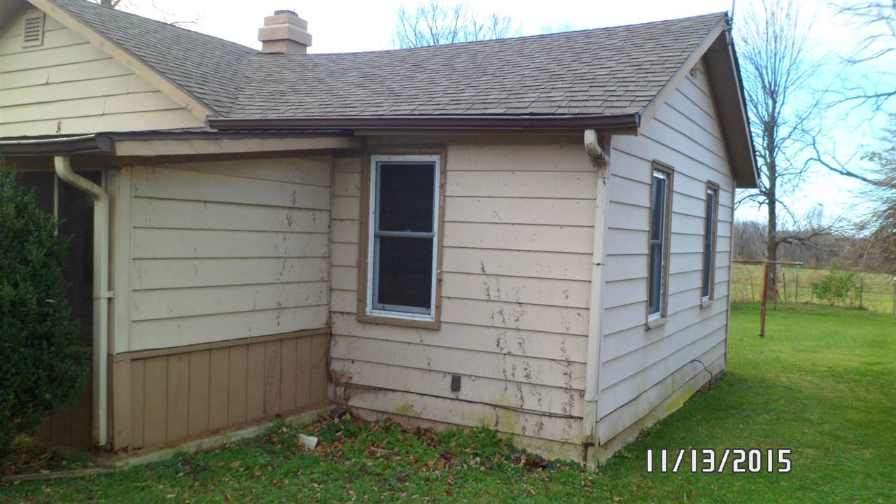 8416 North Piqua Road Decatur, IN 46733 - Photo 3 of 31
