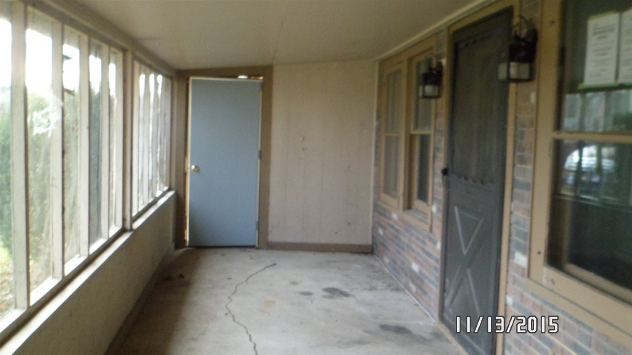 8416 North Piqua Road Decatur, IN 46733 - Photo 5 of 31