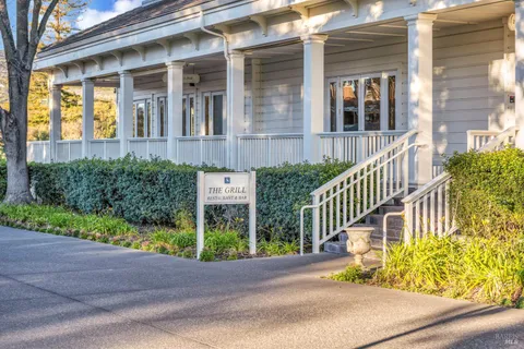 $950,000 | 170 Westgate Drive, Napa, CA 94558