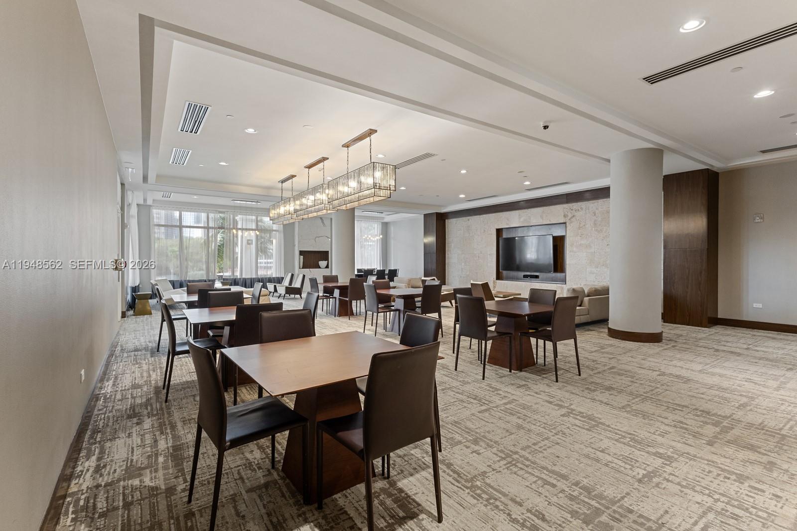 801 Brickell Key Boulevard, Unit 1005 Miami, FL 33131 - Photo 17 of 21