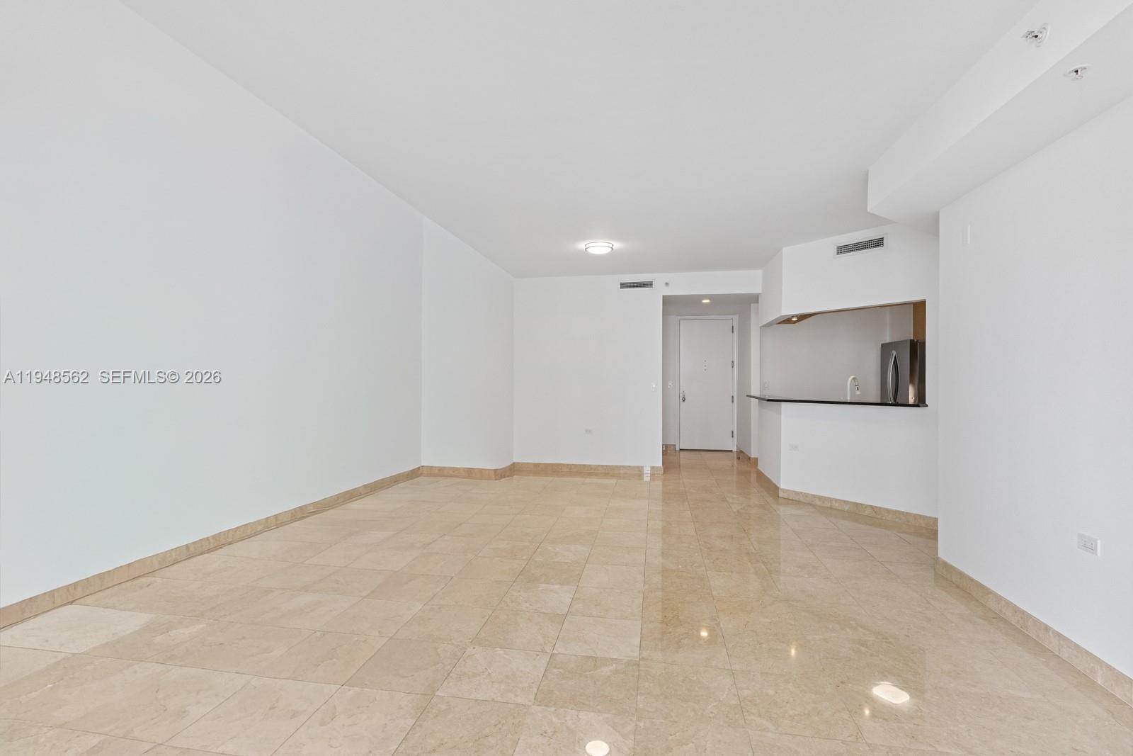 801 Brickell Key Boulevard, Unit 1005 Miami, FL 33131 - Photo 5 of 21