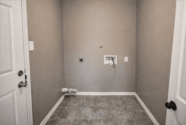 2518 Staples Street Houston, TX 77026 - Photo 12 of 22 a view of an empty room