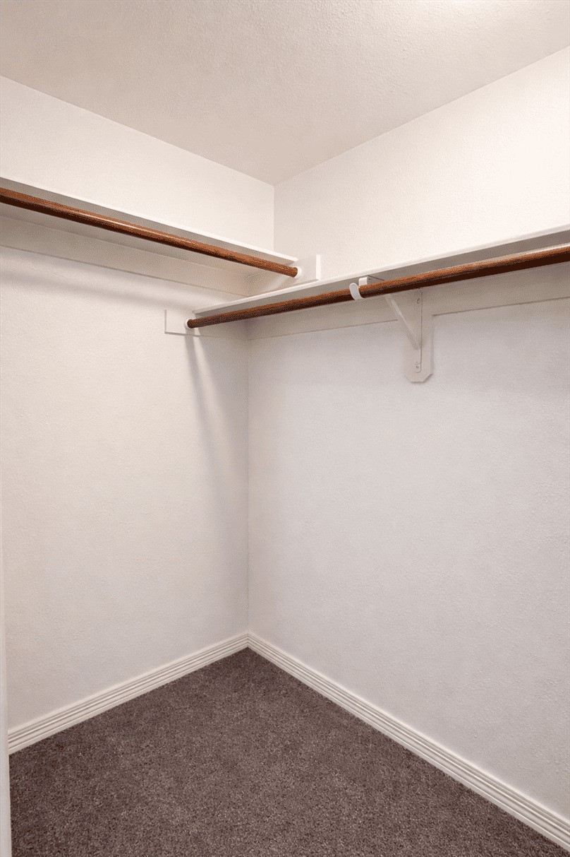 2518 Staples Street Houston, TX 77026 - Photo 18 of 22 a view of a room with shelf on the wall