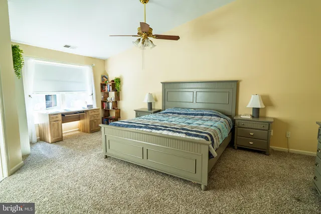 $769,999 | 43793 Steinbeck Square, Ashburn, VA 20147