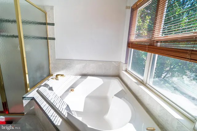 $769,999 | 43793 Steinbeck Square, Ashburn, VA 20147