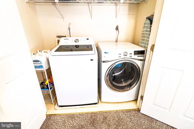 $769,999 | 43793 Steinbeck Square, Ashburn, VA 20147