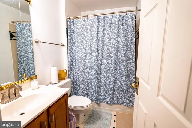 $769,999 | 43793 Steinbeck Square, Ashburn, VA 20147